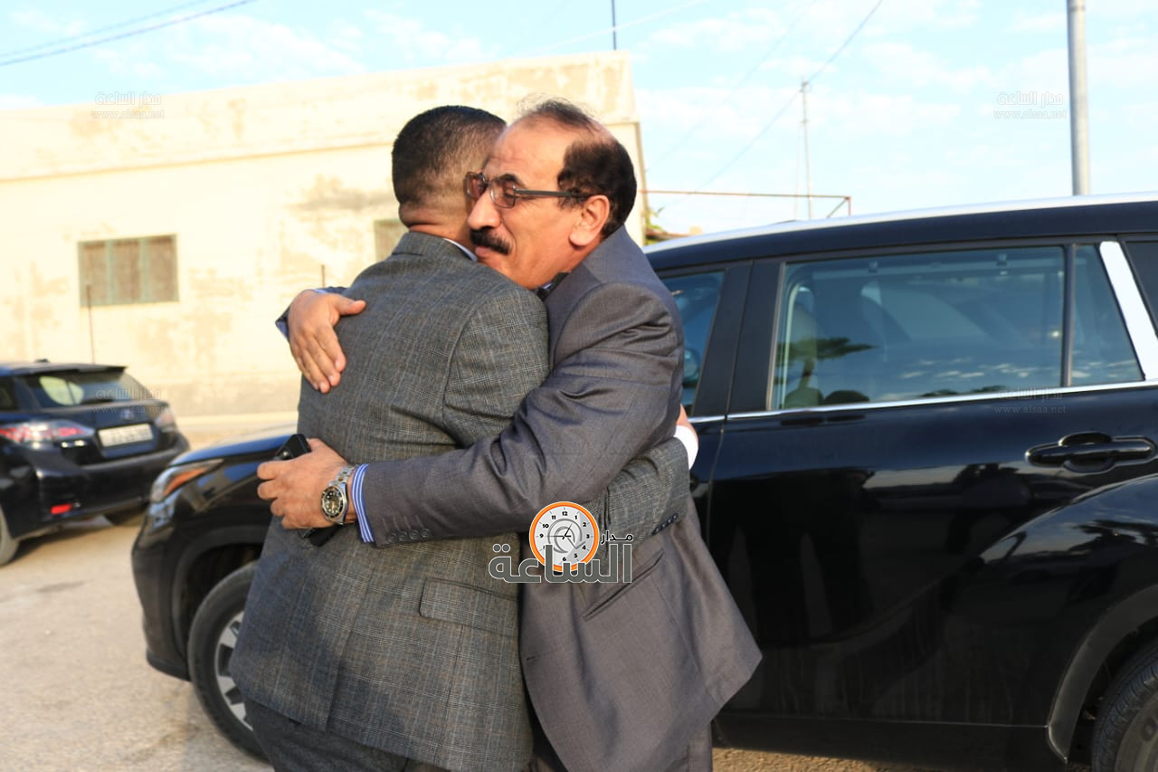 Madar Al-Saa Images 0.7008762250885916