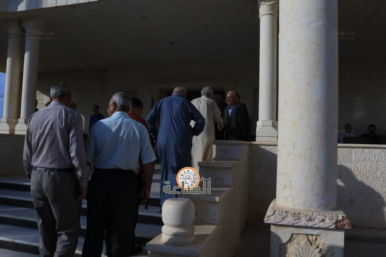 Madar Al-Saa Images 0.9874285440198763