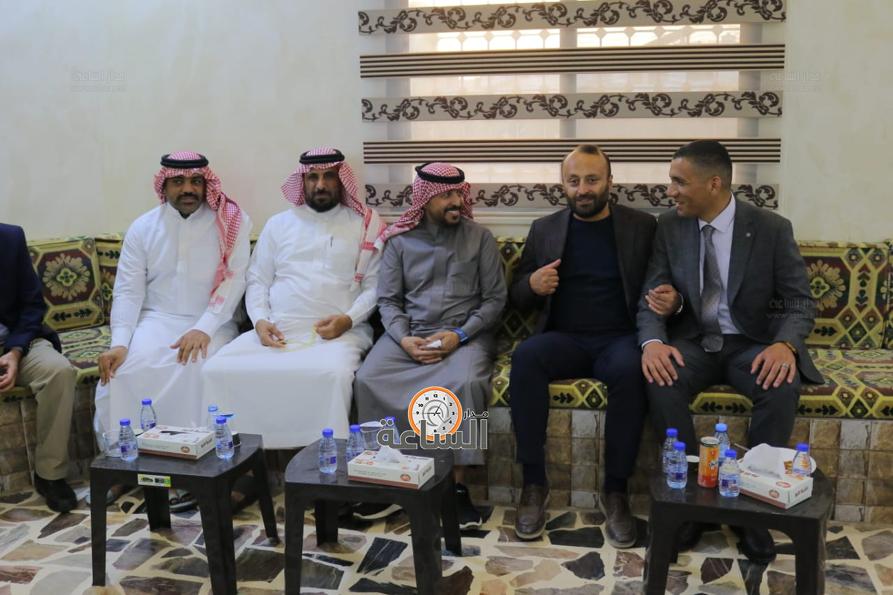 Madar Al-Saa Images 0.3484899948962755