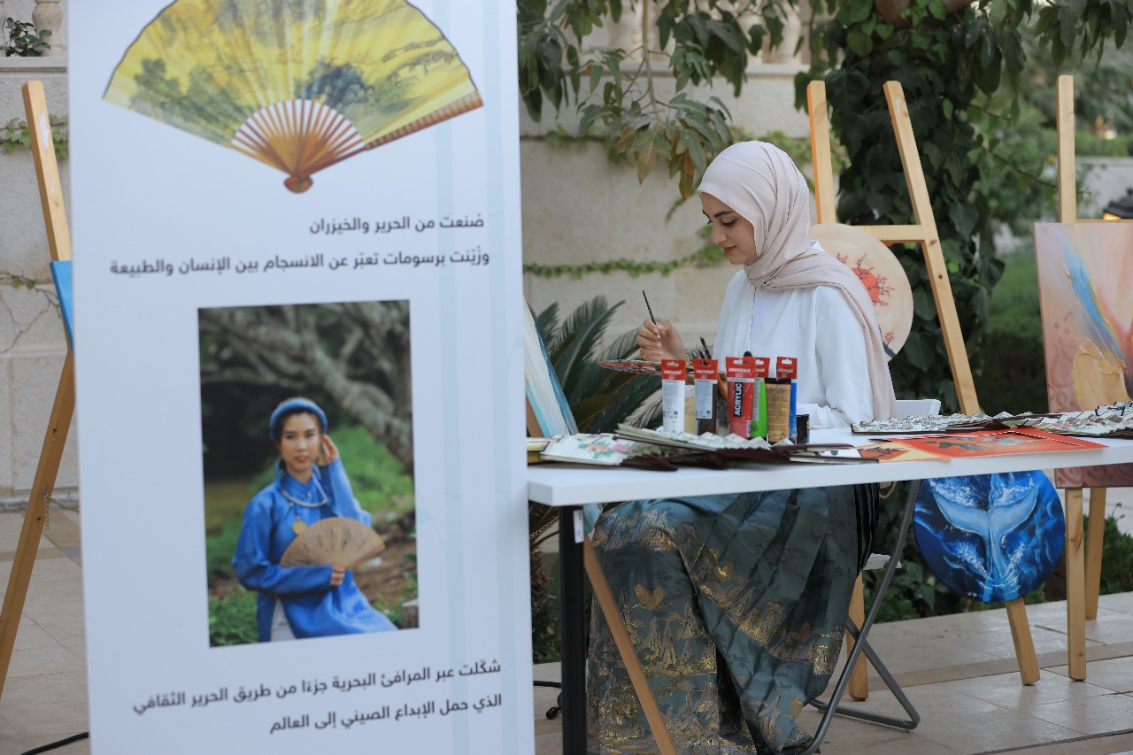 Madar Al-Saa Images 0.7429527449898424