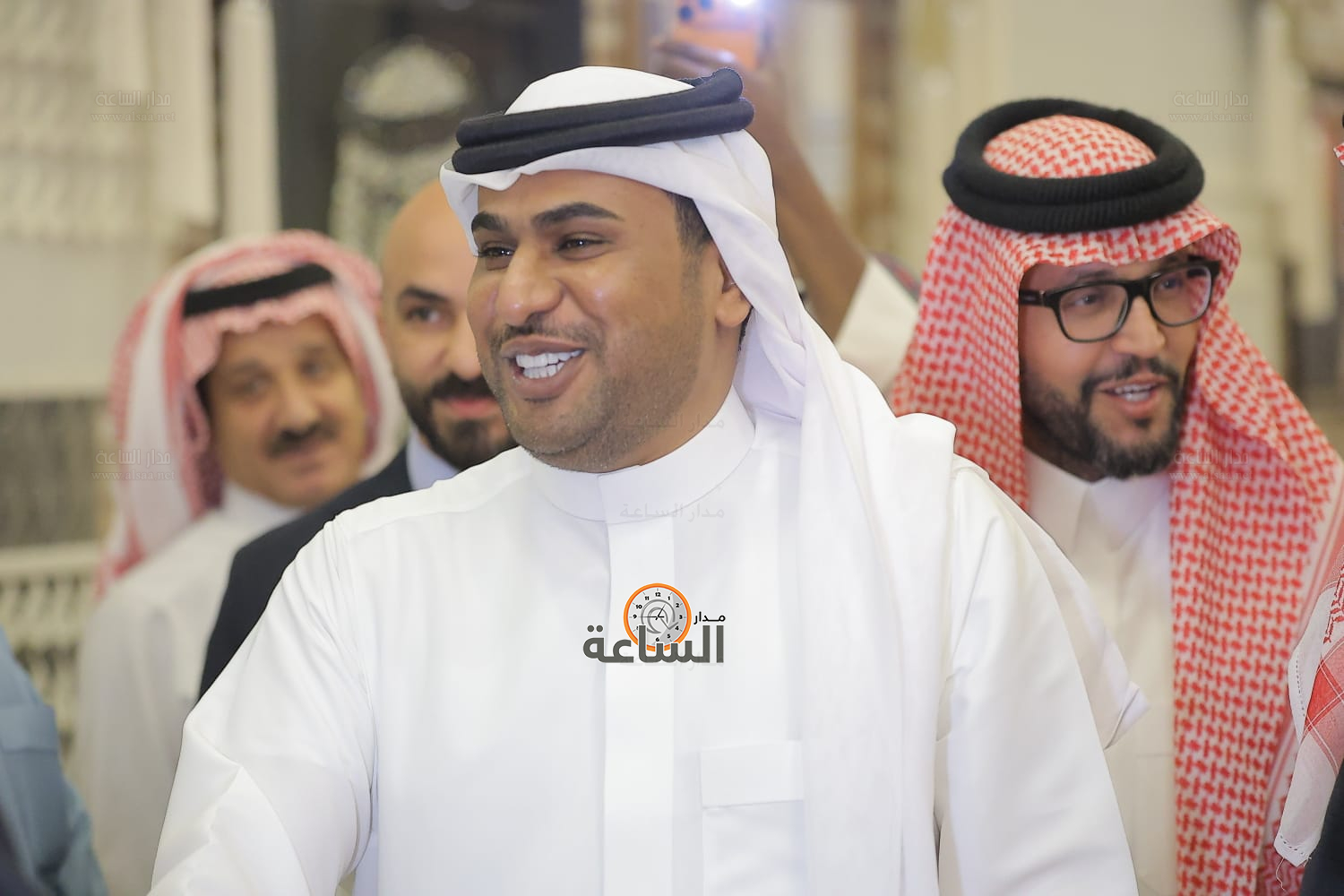 Madar Al-Saa Images 0.4685648756297278