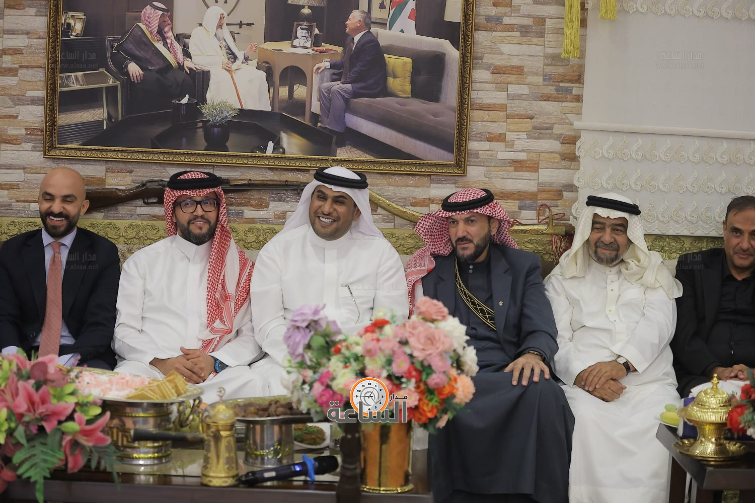 Madar Al-Saa Images 0.5309282039338481