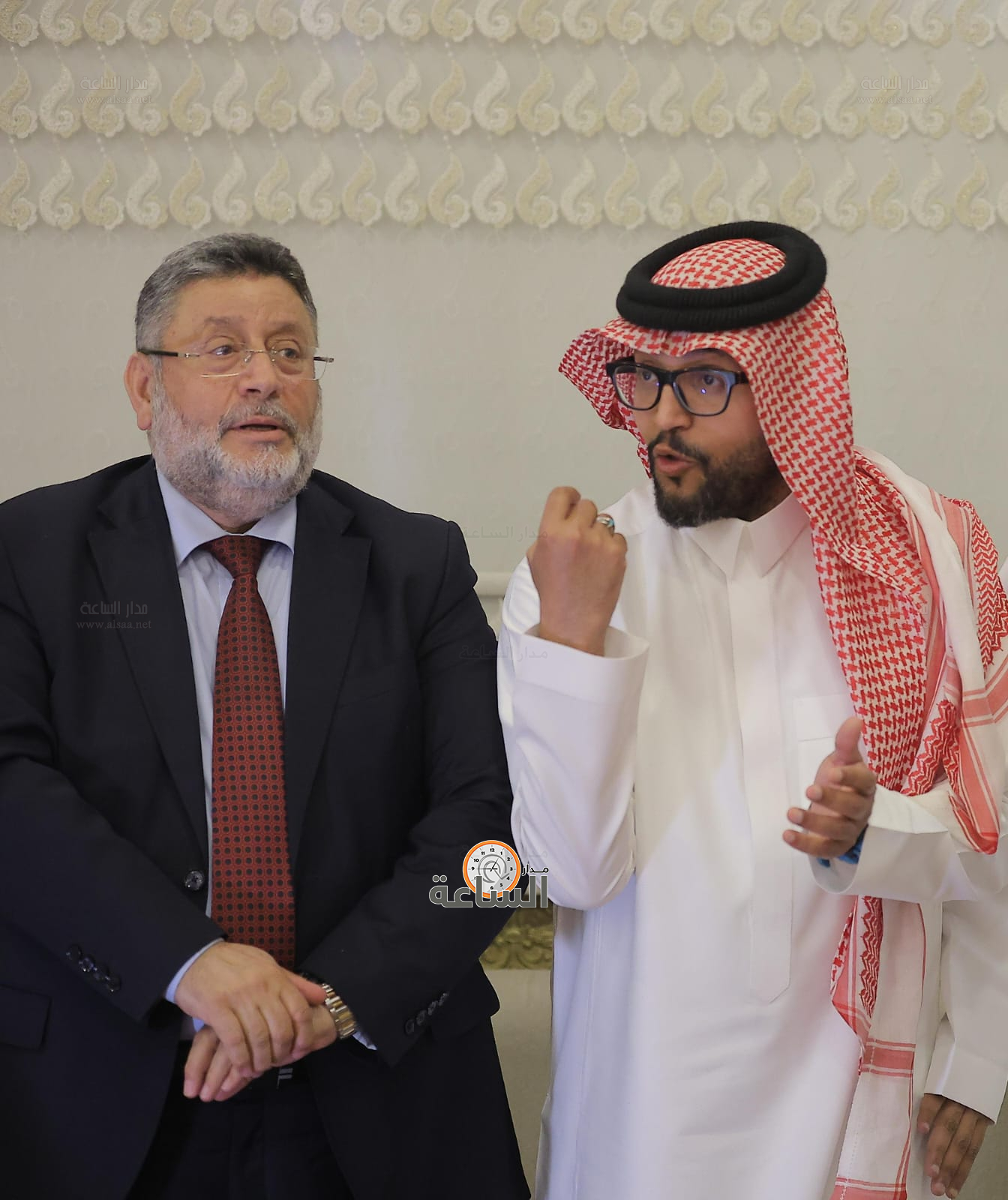 Madar Al-Saa Images 0.3660602947362894