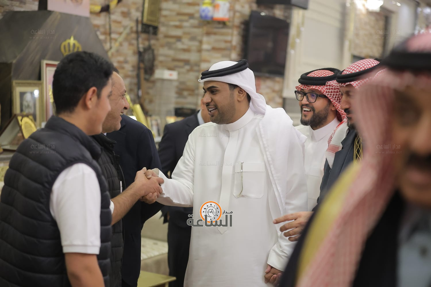 Madar Al-Saa Images 0.357756936097652