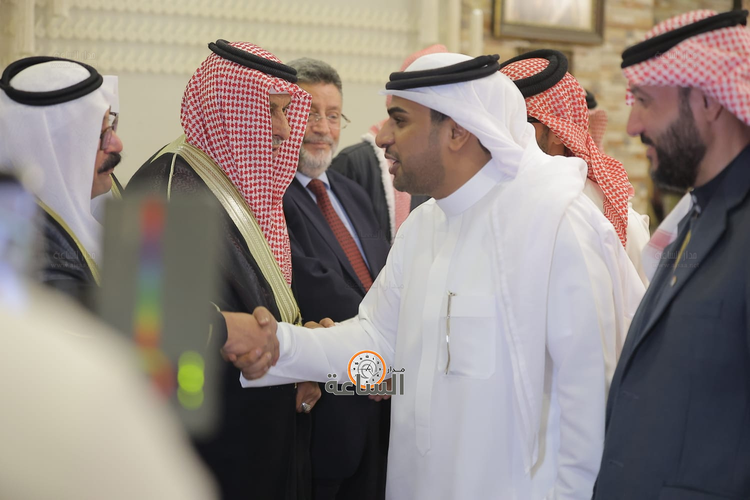 Madar Al-Saa Images 0.1273525646086099