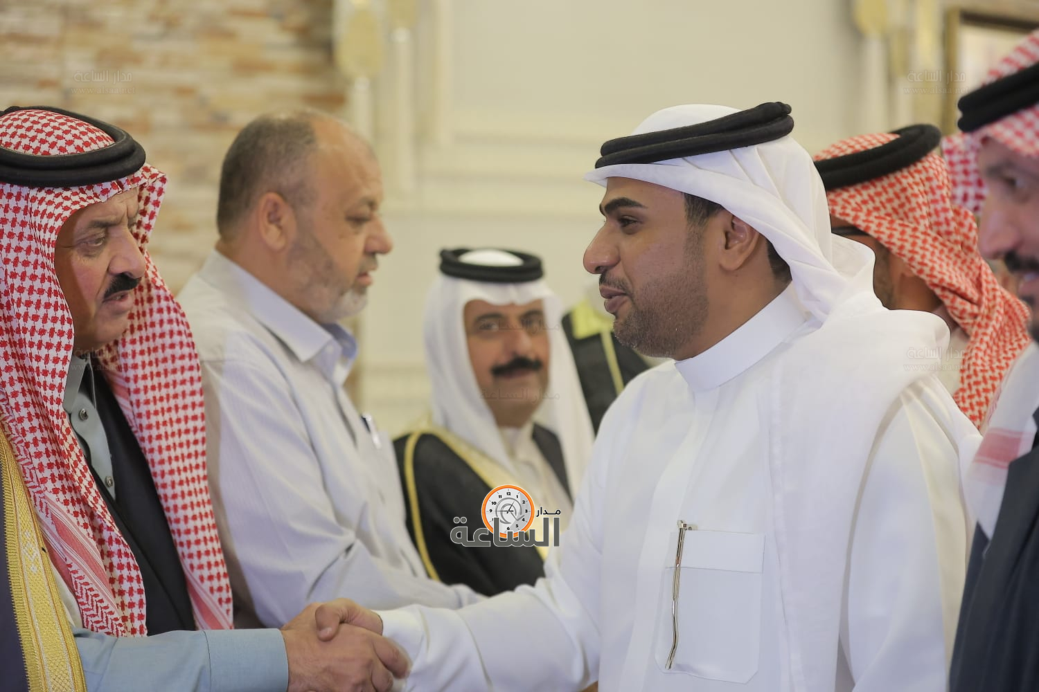 Madar Al-Saa Images 0.3681943934846831