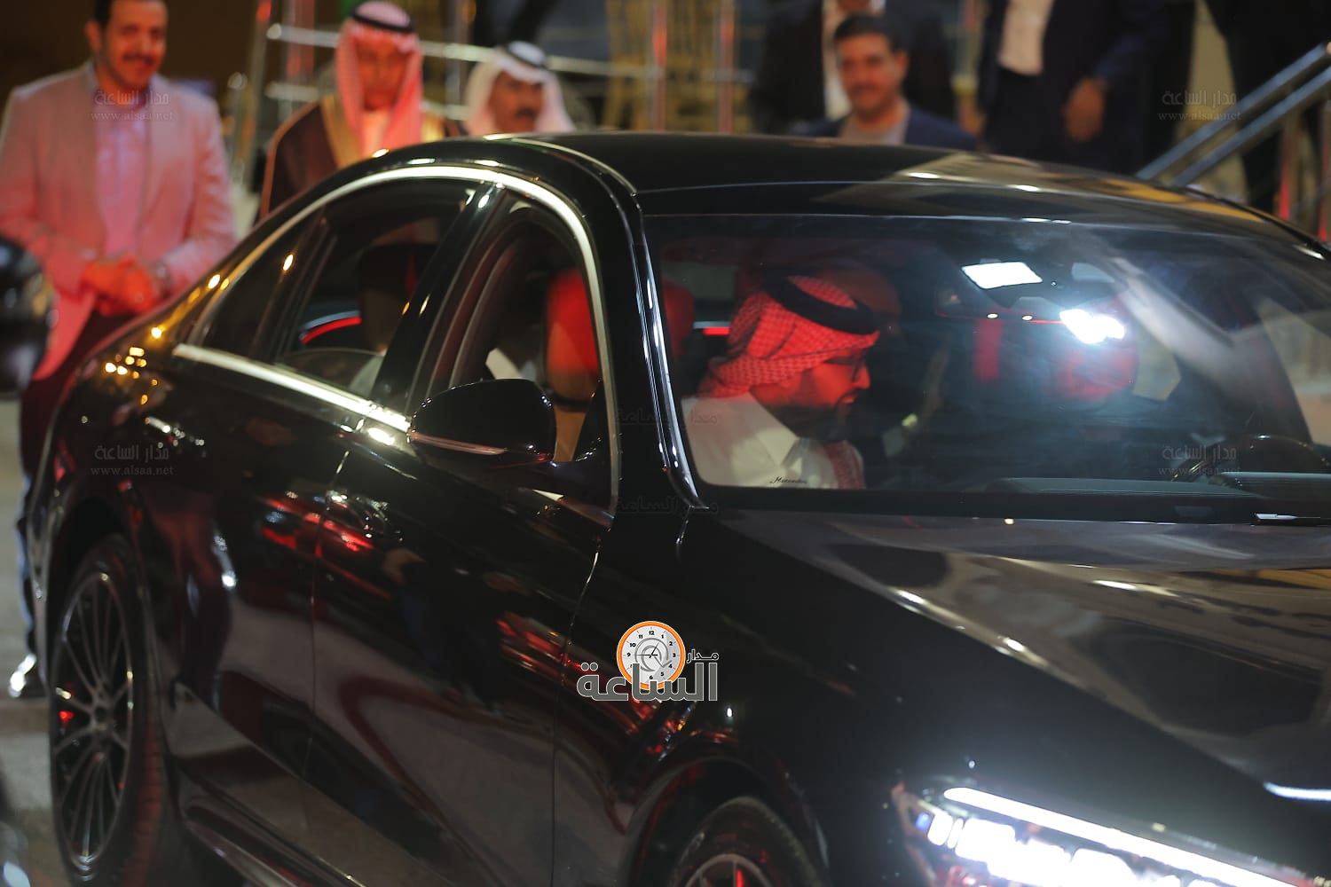 Madar Al-Saa Images 0.46941660371620175