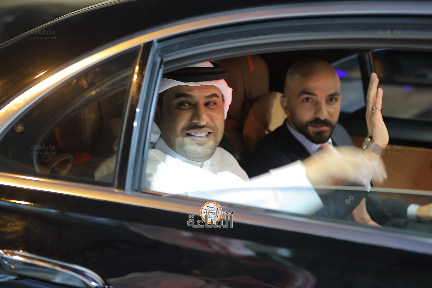 Madar Al-Saa Images 0.42406726601830813