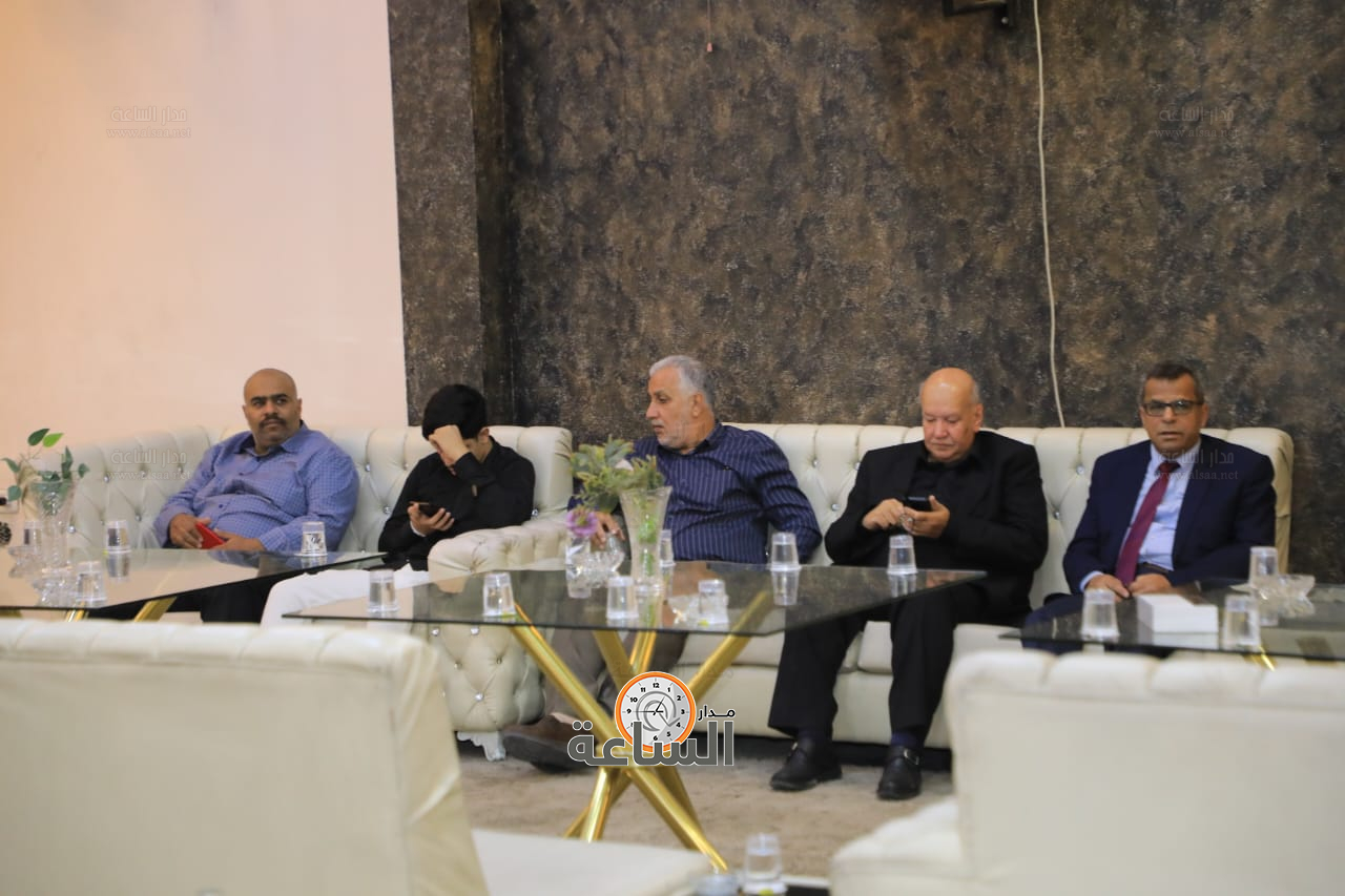 Madar Al-Saa Images 0.1727653637768557