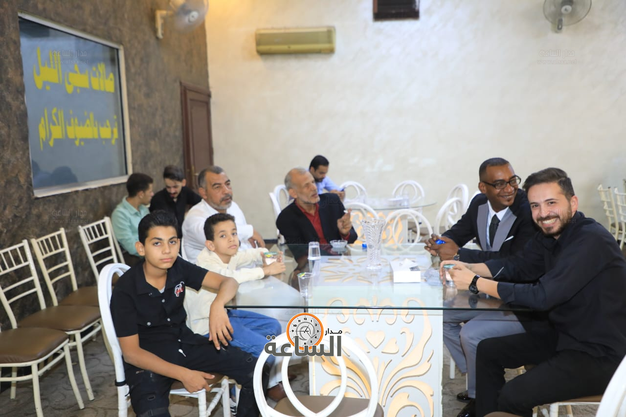 Madar Al-Saa Images 0.2569597662384858