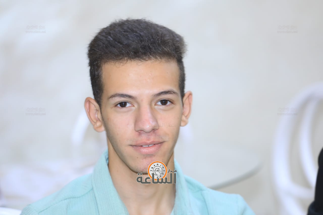 Madar Al-Saa Images 0.15918553234270383