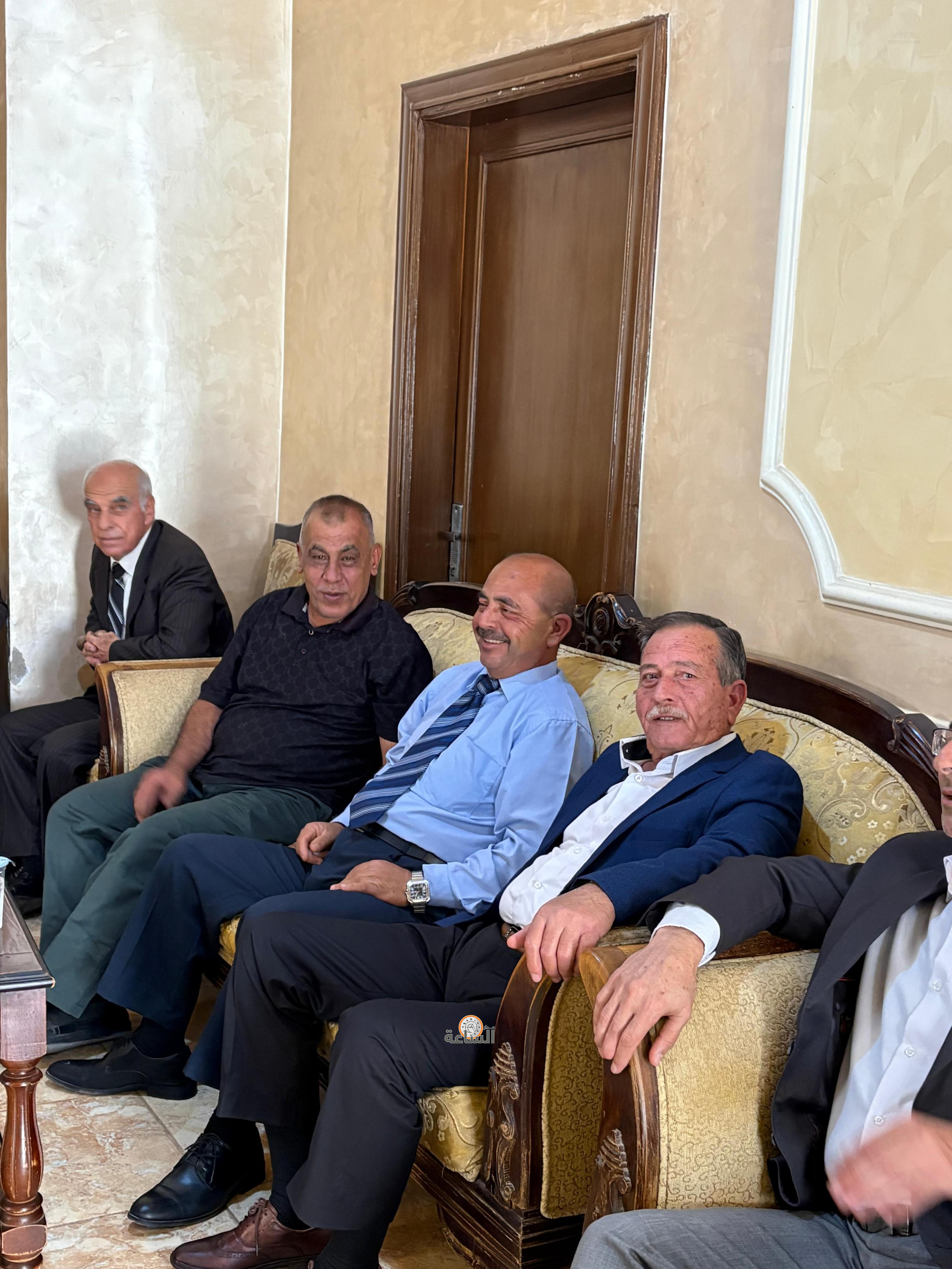 Madar Al-Saa Images 0.7582895763604854