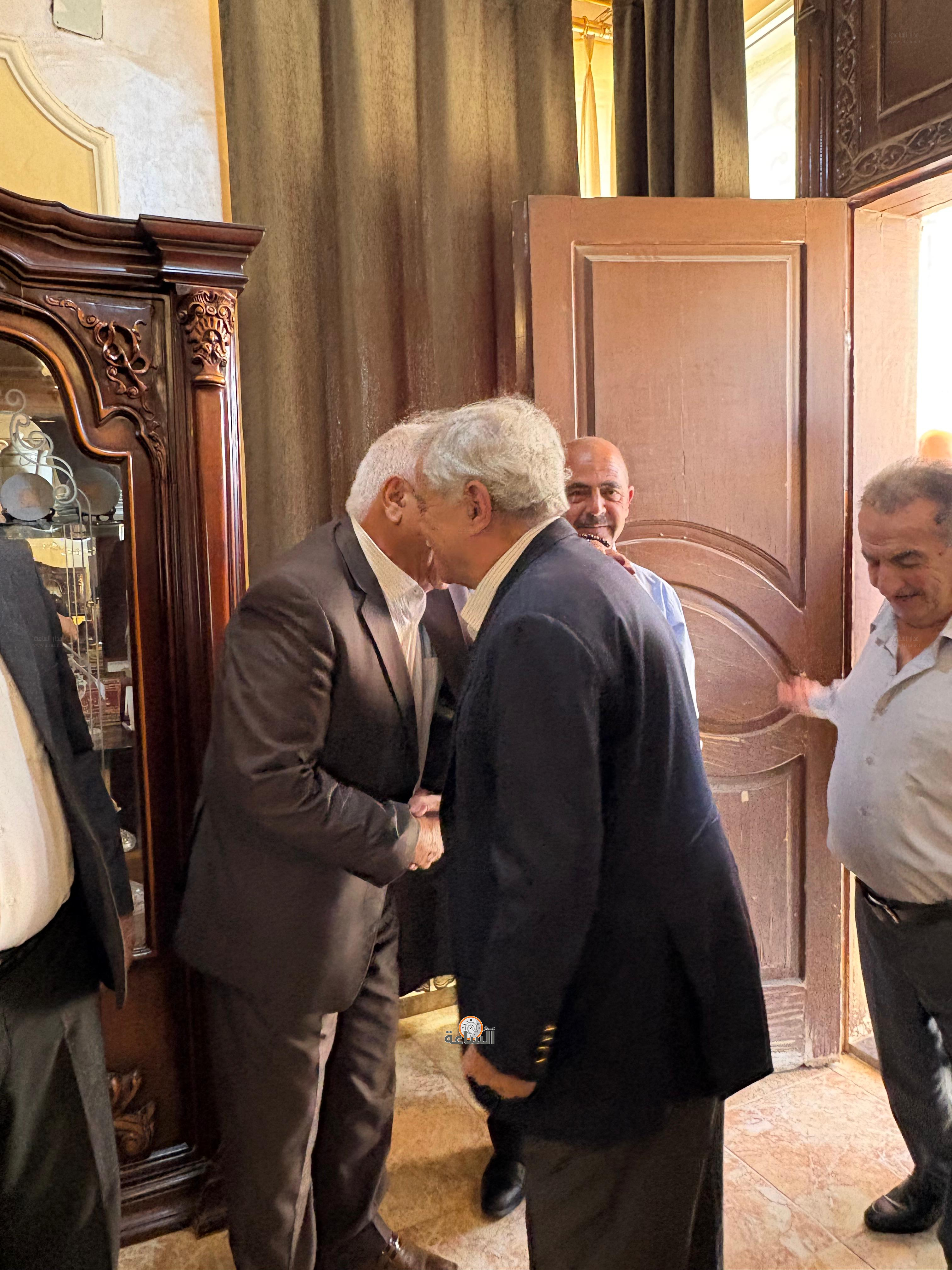 Madar Al-Saa Images 0.9832886102272922