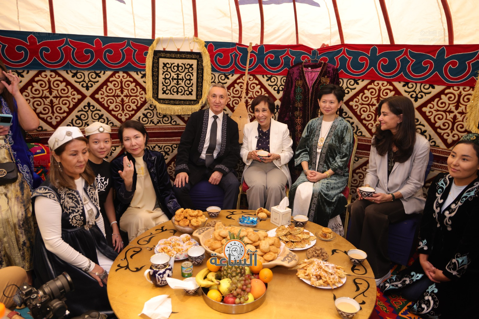 Madar Al-Saa Images 0.5842019291965176