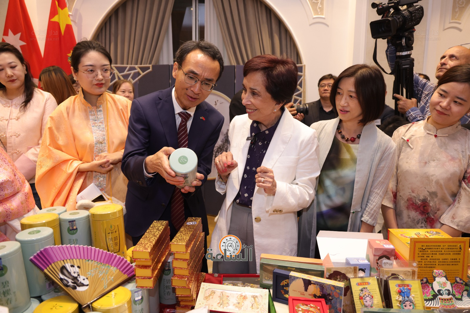 Madar Al-Saa Images 0.4224332450666215