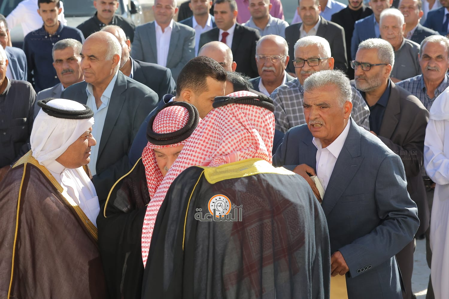 Madar Al-Saa Images 0.8804878287171123