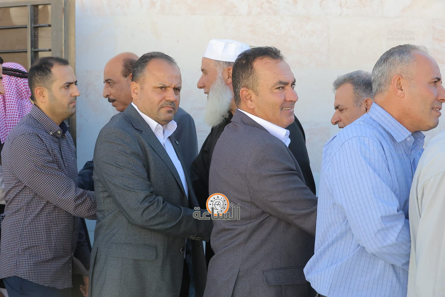 Madar Al-Saa Images 0.9916898595351787