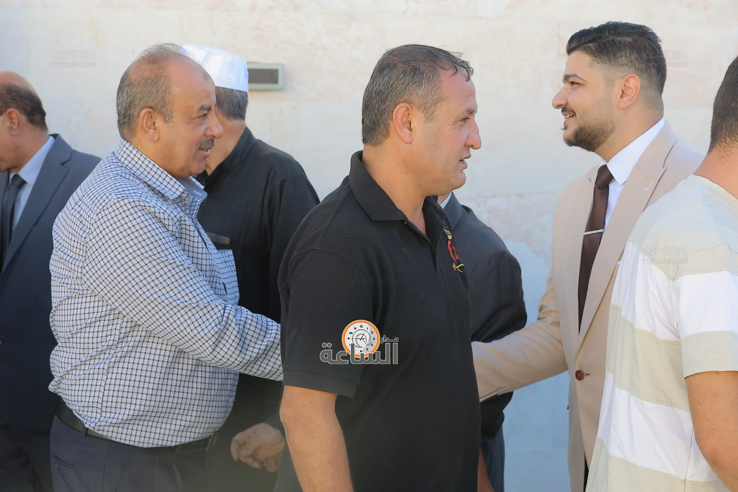 Madar Al-Saa Images 0.3158460737854195