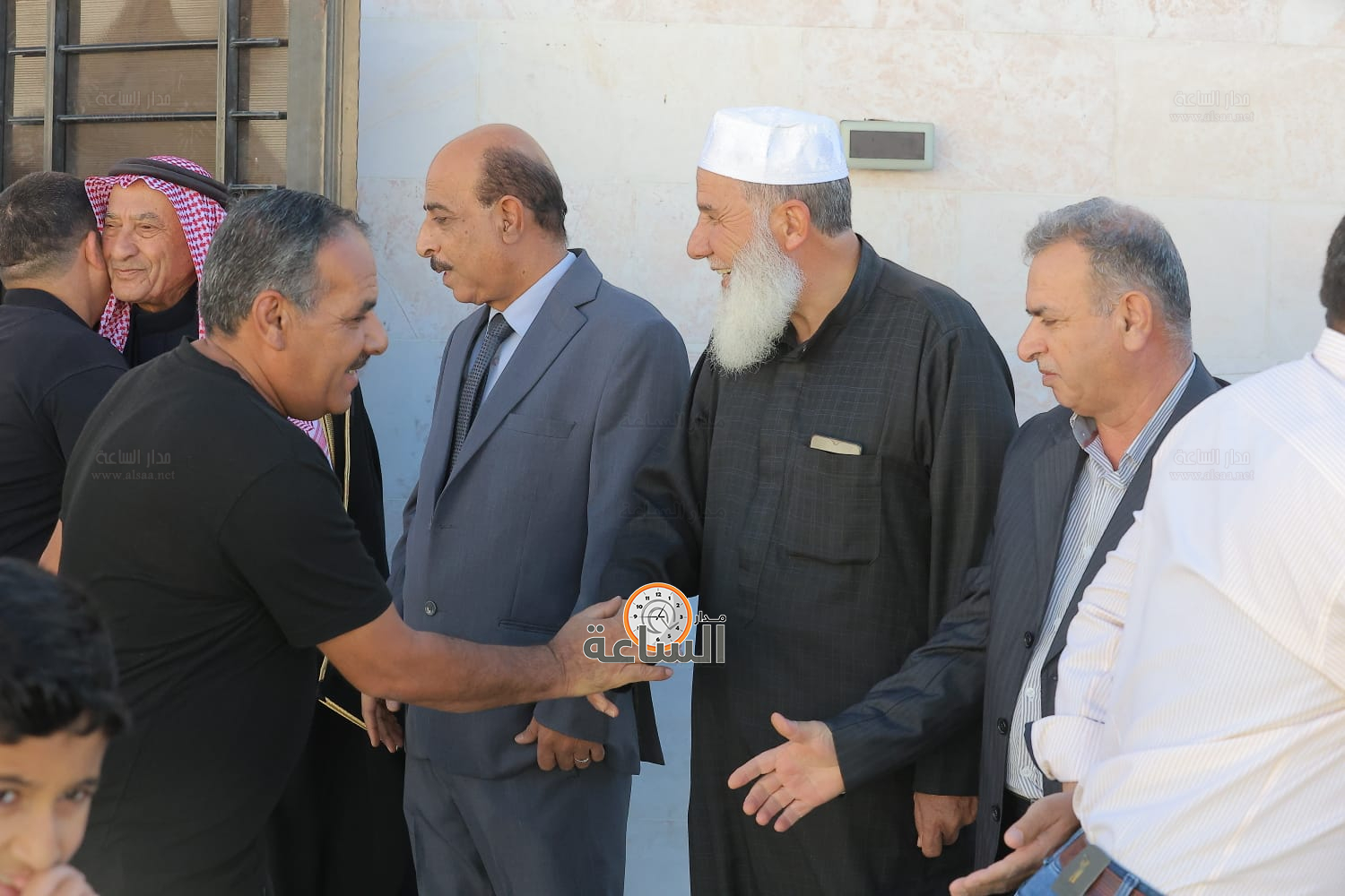 Madar Al-Saa Images 0.8281038436690406