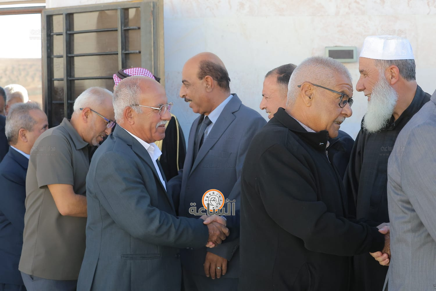 Madar Al-Saa Images 0.5411573131167177