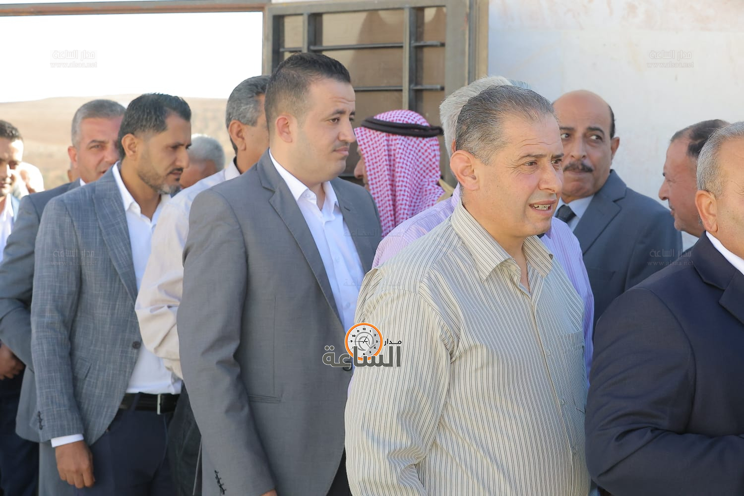 Madar Al-Saa Images 0.28504650935994313