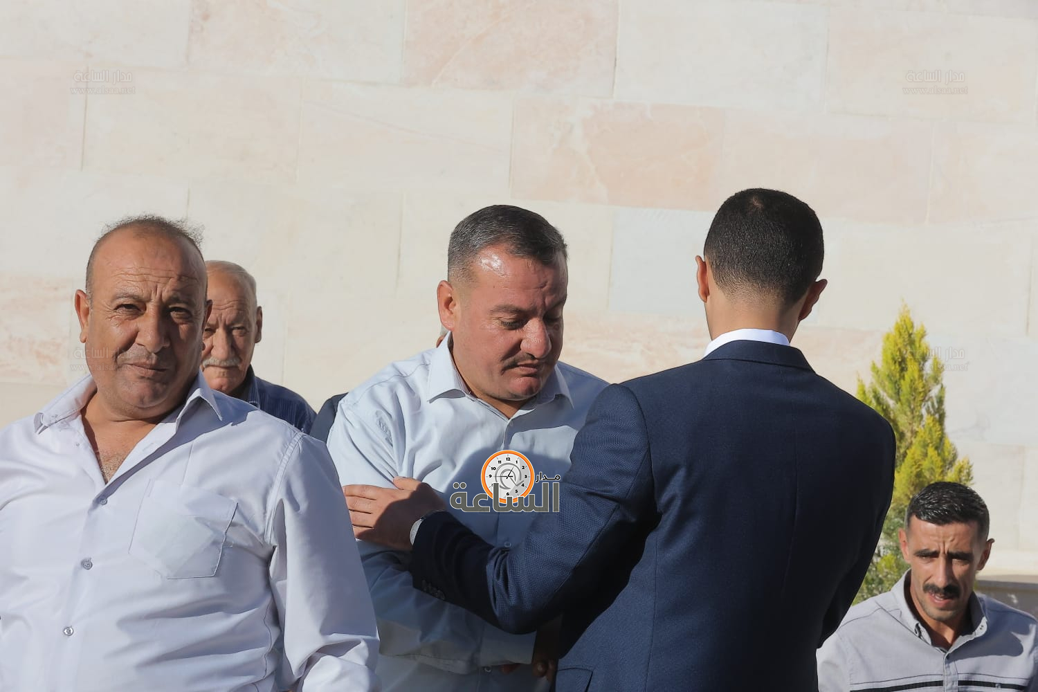 Madar Al-Saa Images 0.3167396543889325