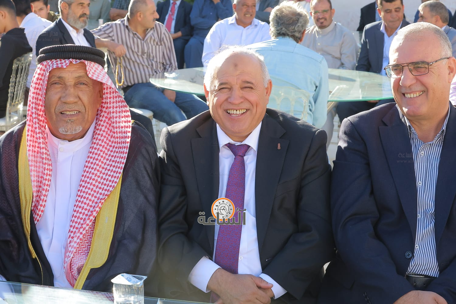 Madar Al-Saa Images 0.46531631264627127