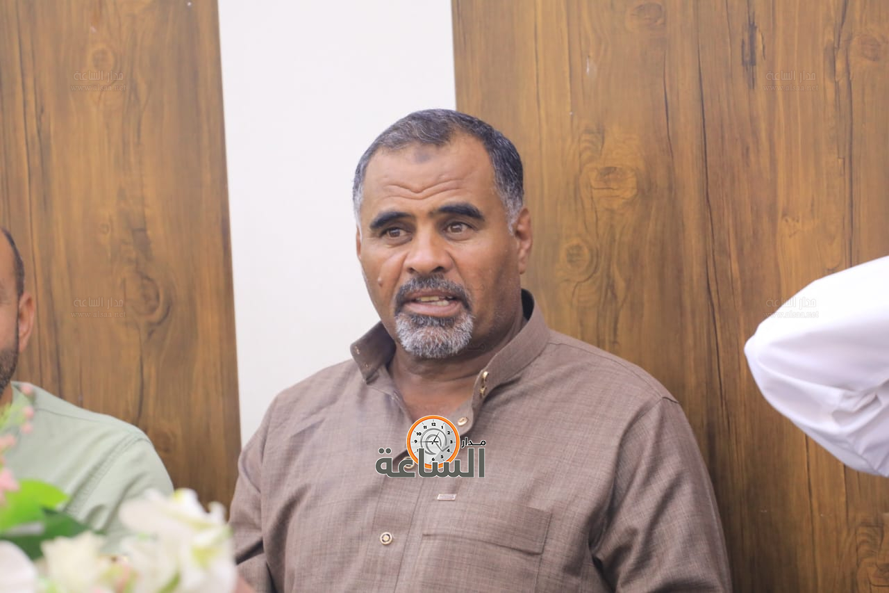 Madar Al-Saa Images 0.74544064390177