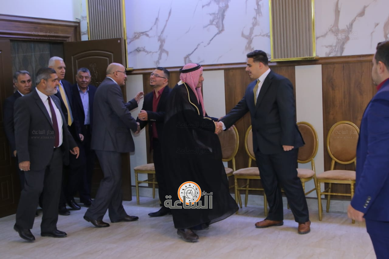 Madar Al-Saa Images 0.2976721662873153