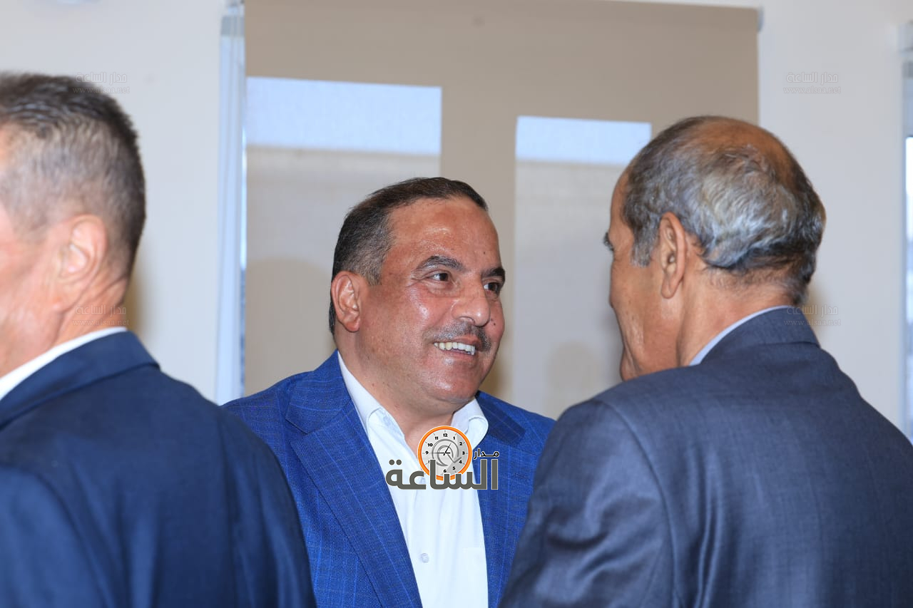 Madar Al-Saa Images 0.06547688935403029