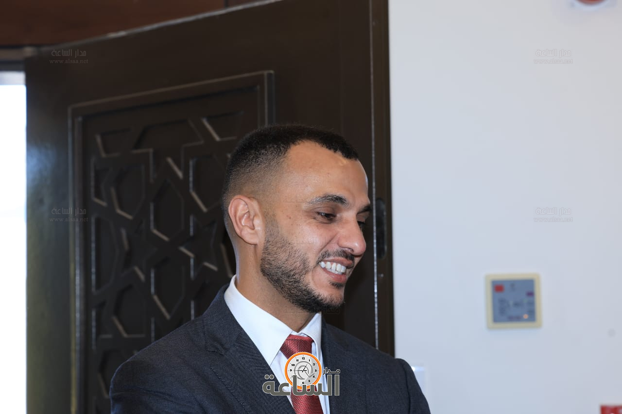 Madar Al-Saa Images 0.27510769186381556