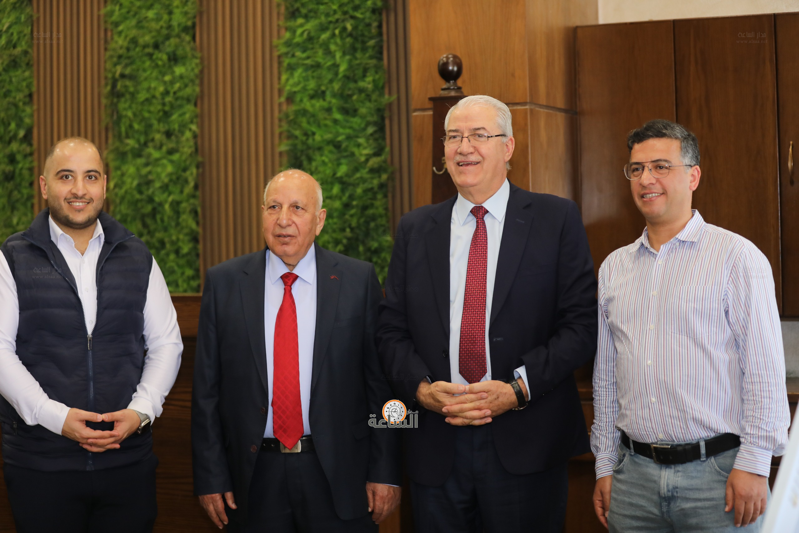 Madar Al-Saa Images 0.7202547875588041