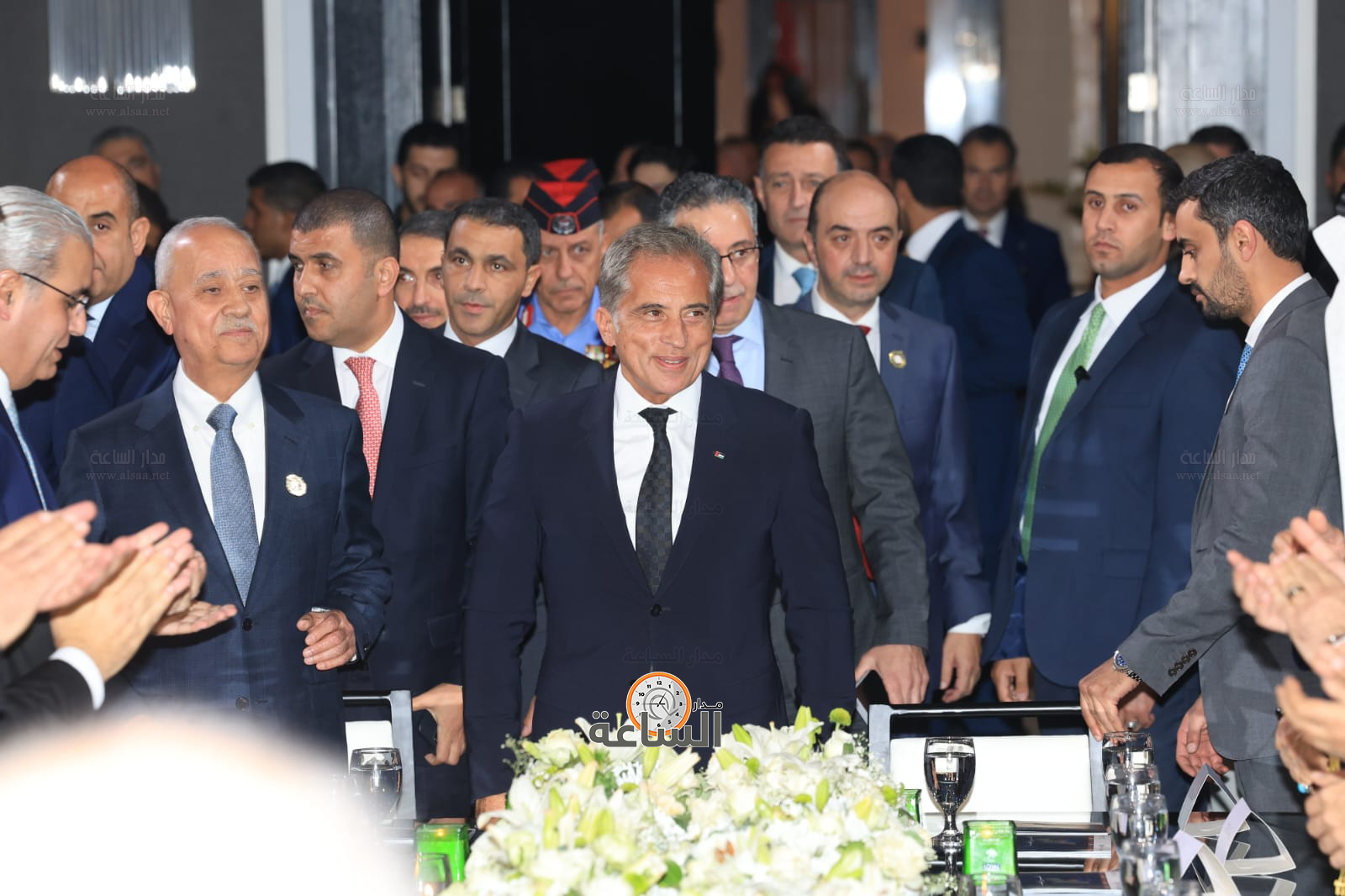 Madar Al-Saa Images 0.9831843076486418