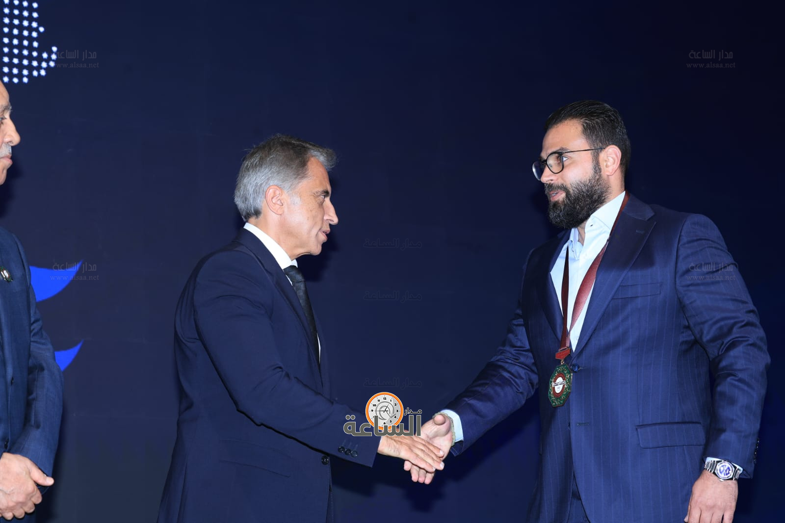 Madar Al-Saa Images 0.46952062528508665