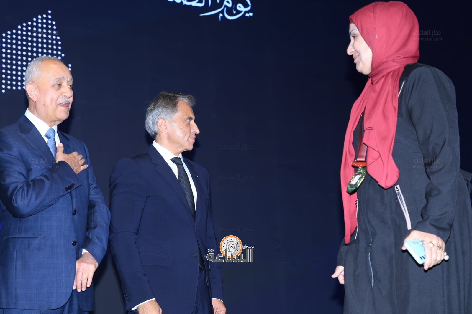 Madar Al-Saa Images 0.5841057117165649