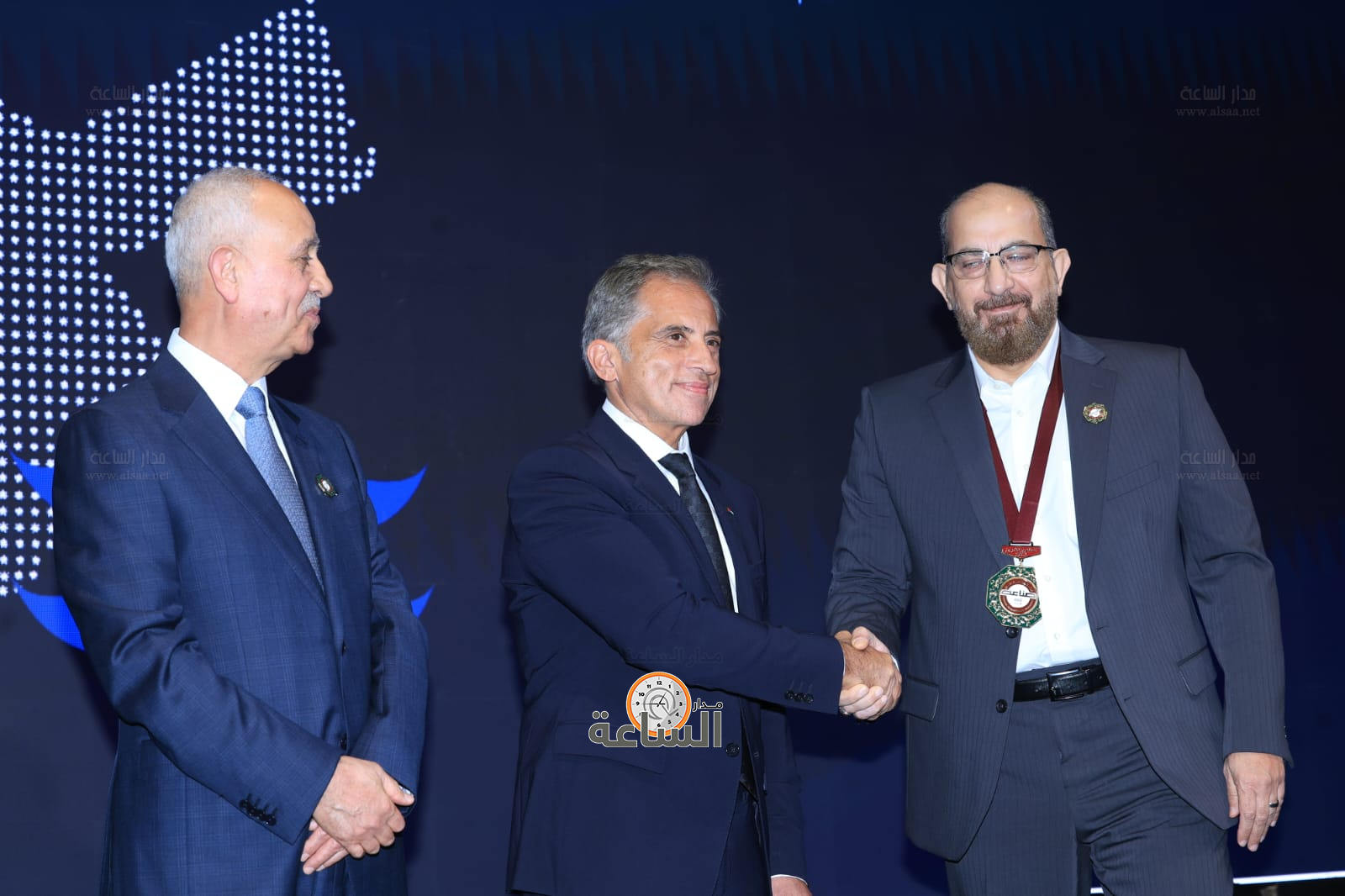 Madar Al-Saa Images 0.198018353863884