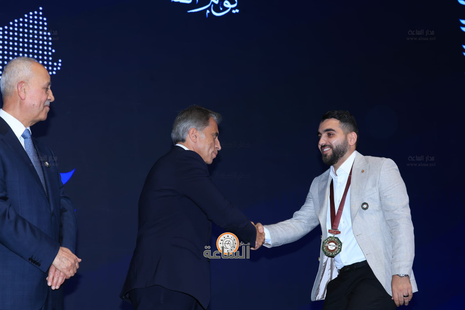 Madar Al-Saa Images 0.2725723497442466