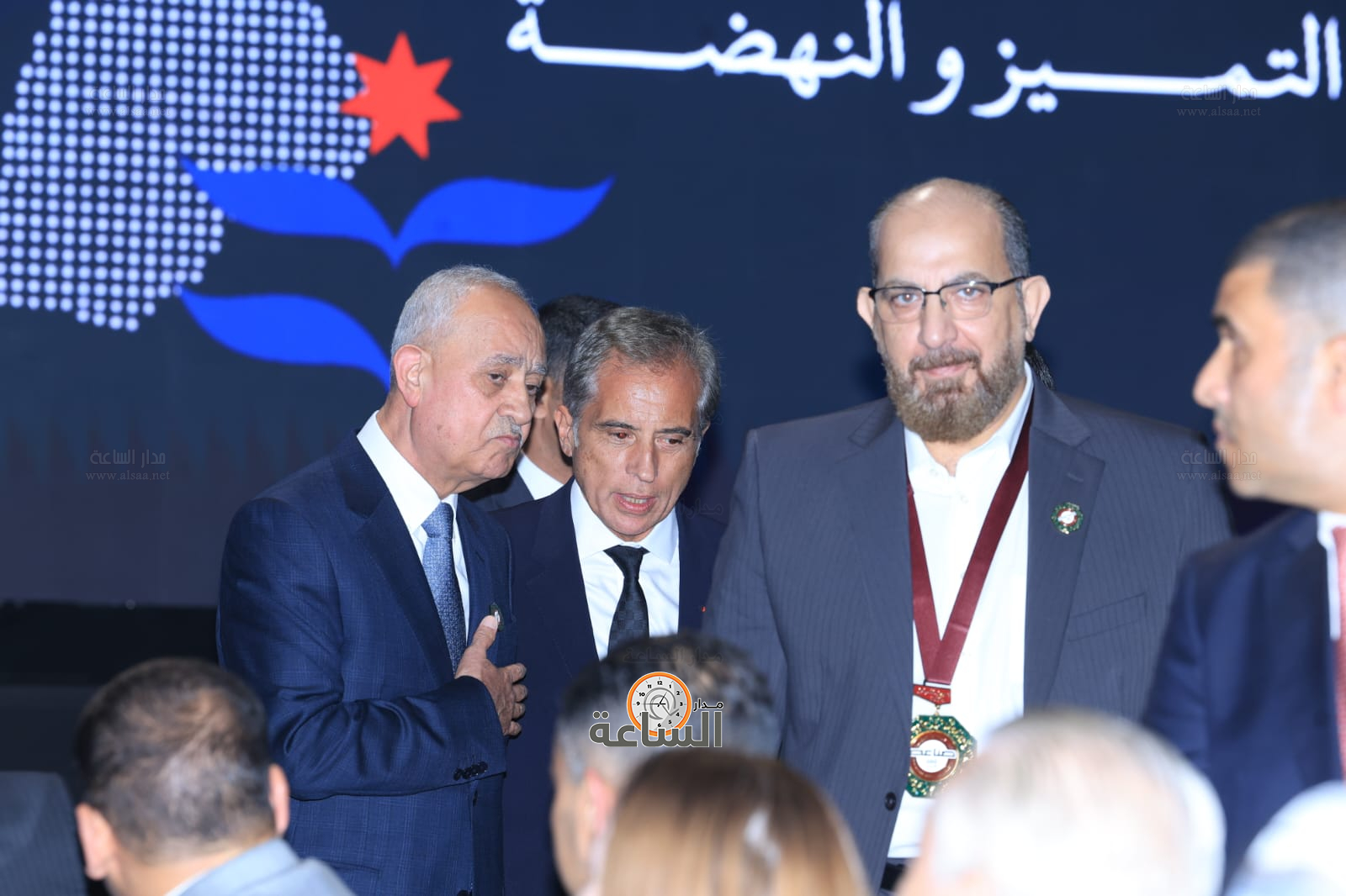 Madar Al-Saa Images 0.6937129373668738