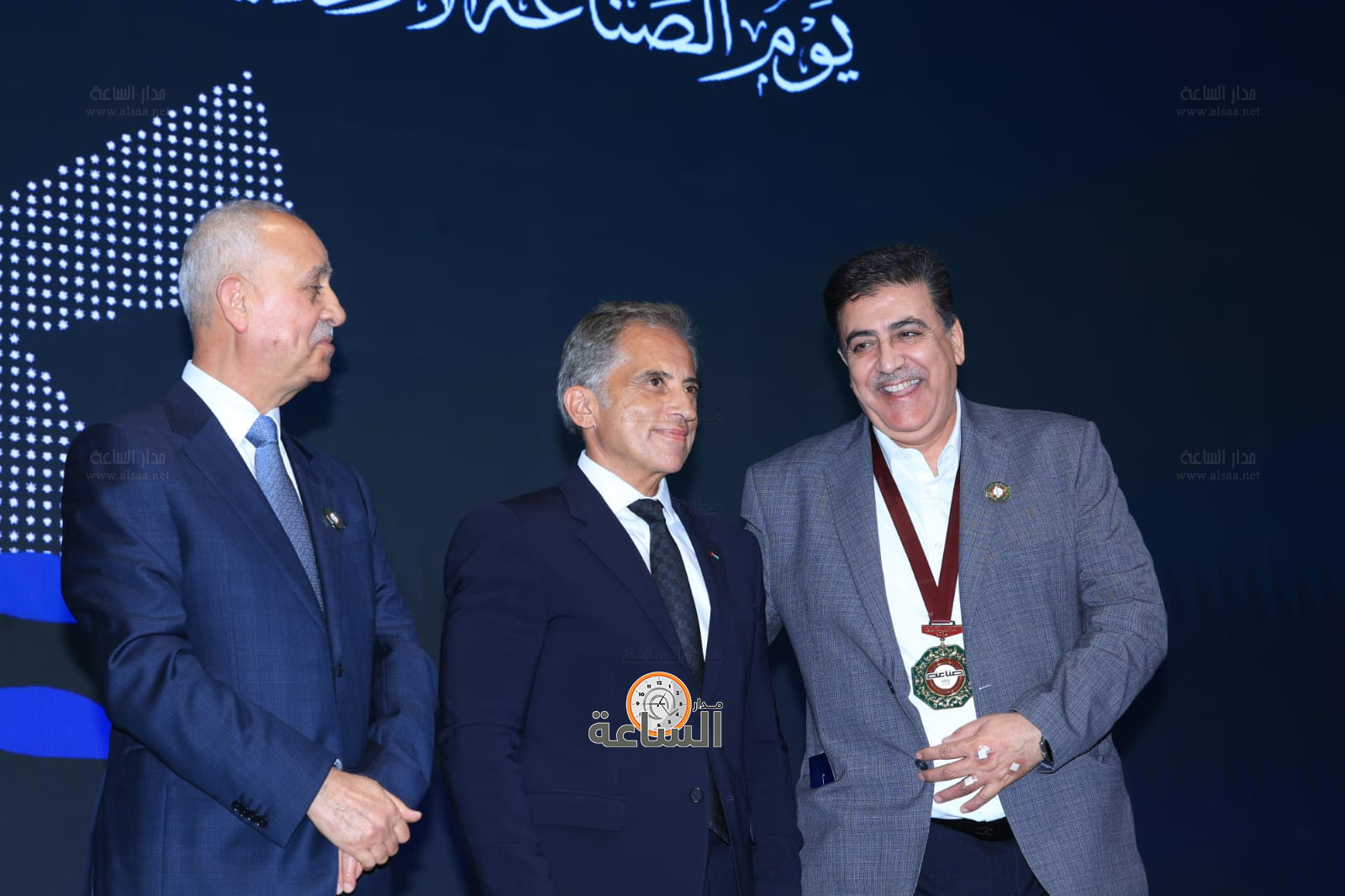 Madar Al-Saa Images 0.05012998355445519