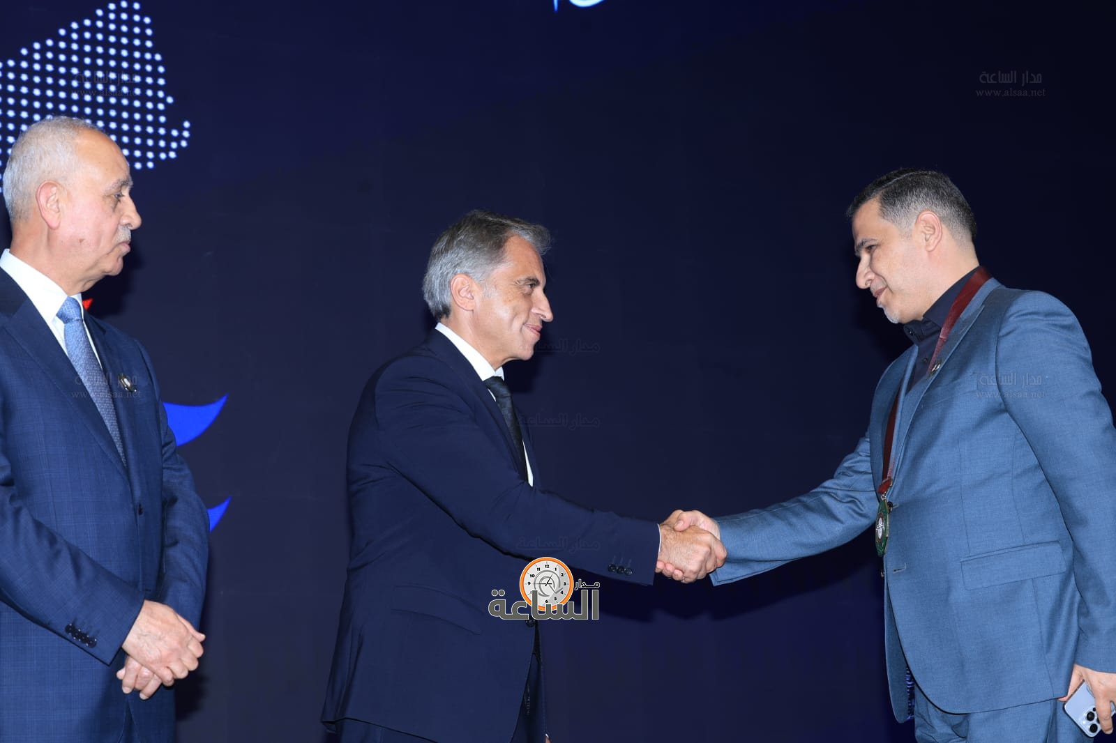 Madar Al-Saa Images 0.1418725424349887