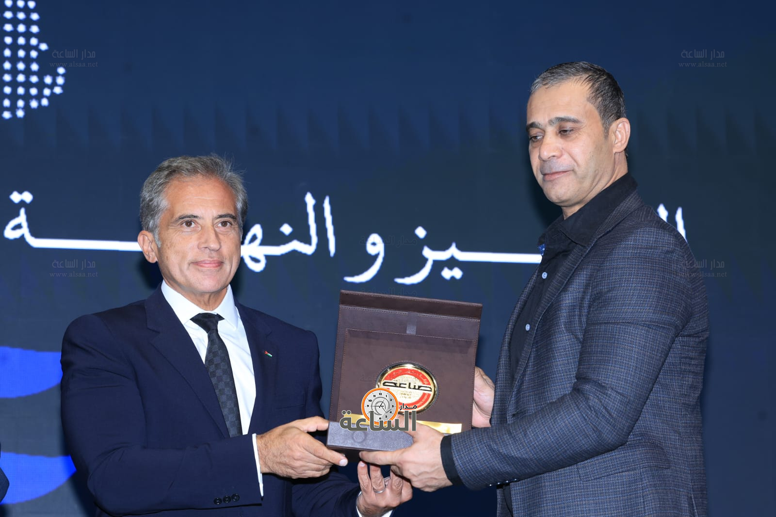 Madar Al-Saa Images 0.7257287900085435