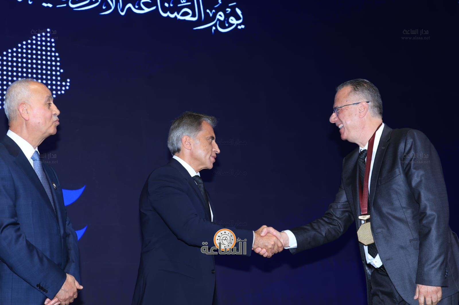 Madar Al-Saa Images 0.8565858765842538