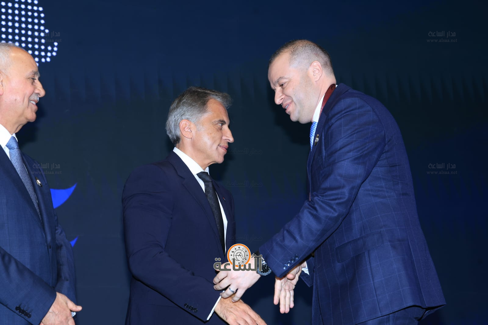 Madar Al-Saa Images 0.8916026276336874