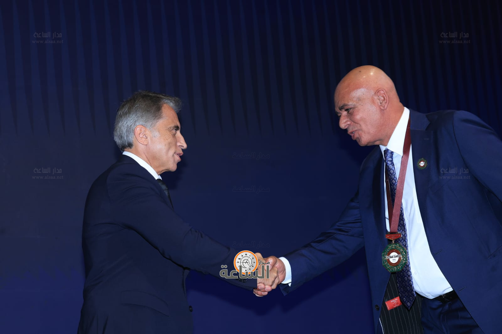 Madar Al-Saa Images 0.7694770088929322