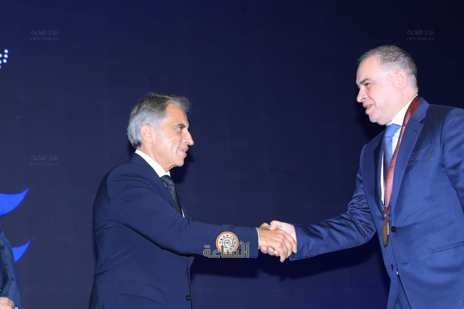 Madar Al-Saa Images 0.2572588364630297