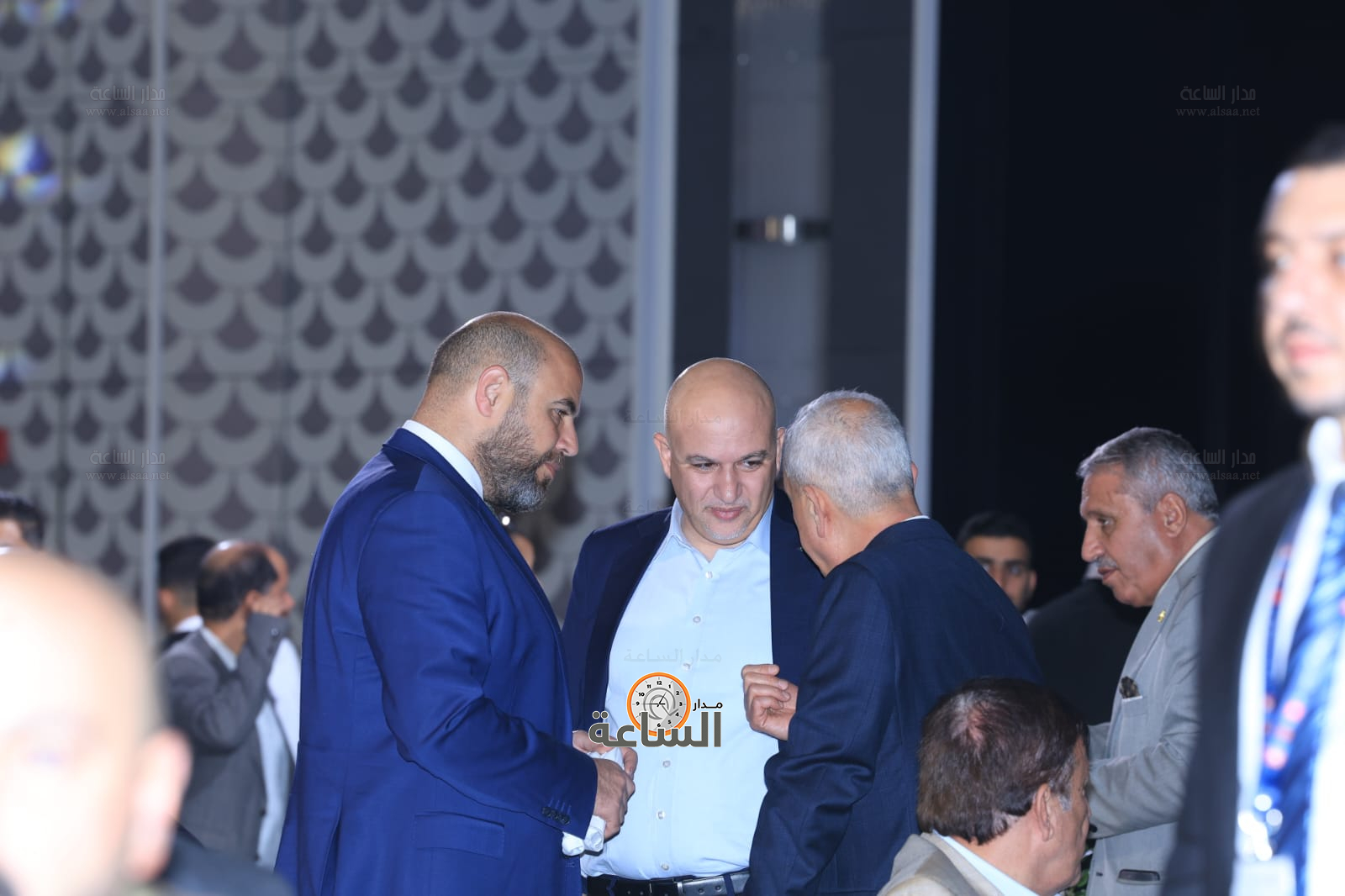 Madar Al-Saa Images 0.5733660172623068