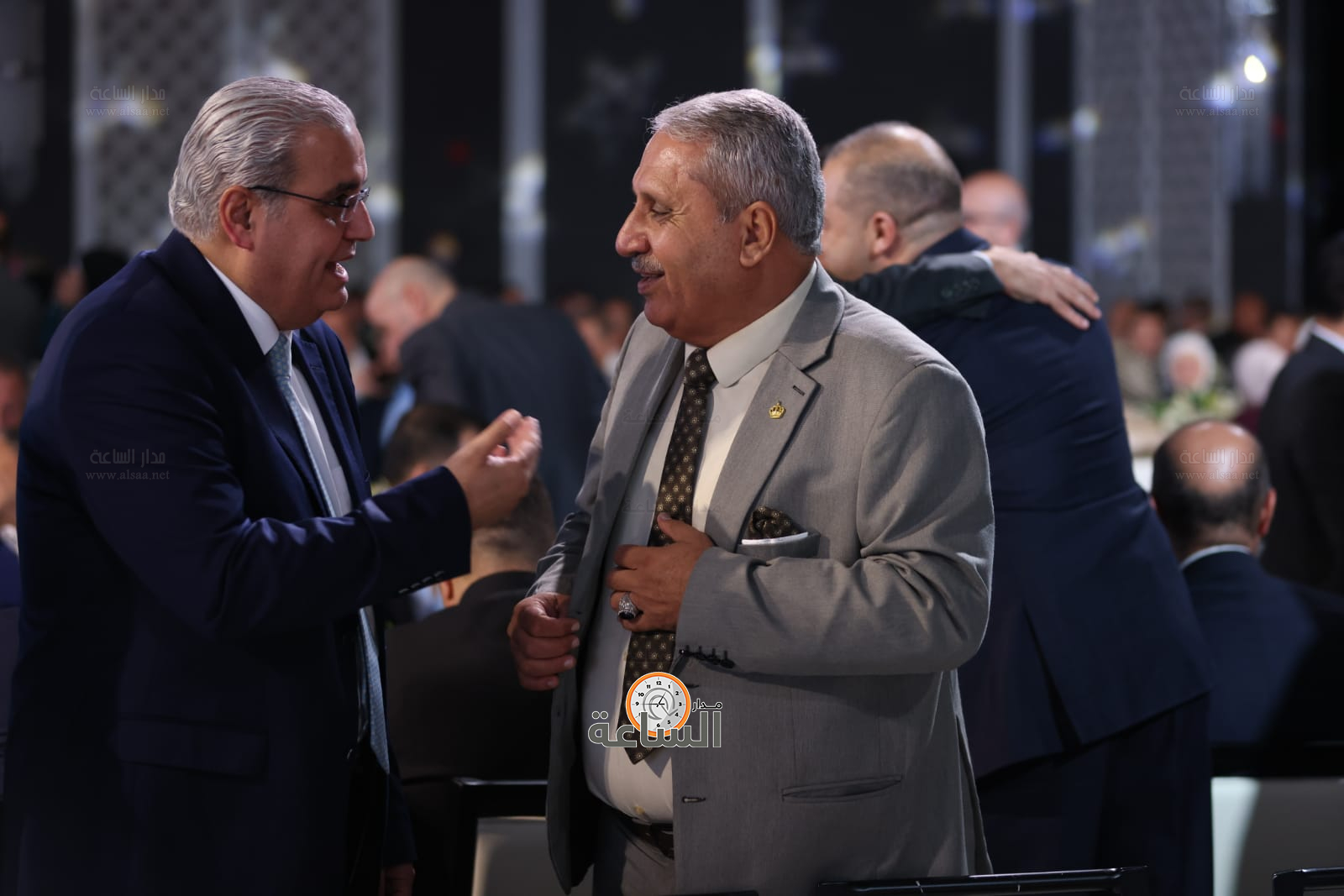 Madar Al-Saa Images 0.3397043118437497