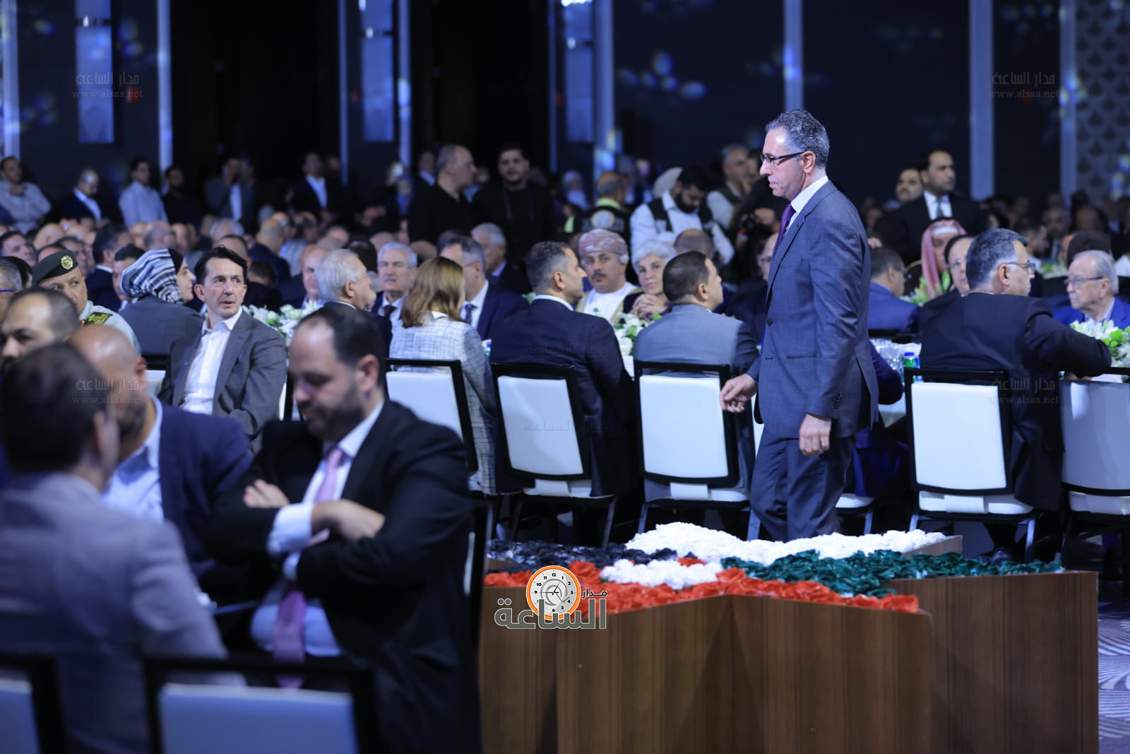 Madar Al-Saa Images 0.7608982739321619