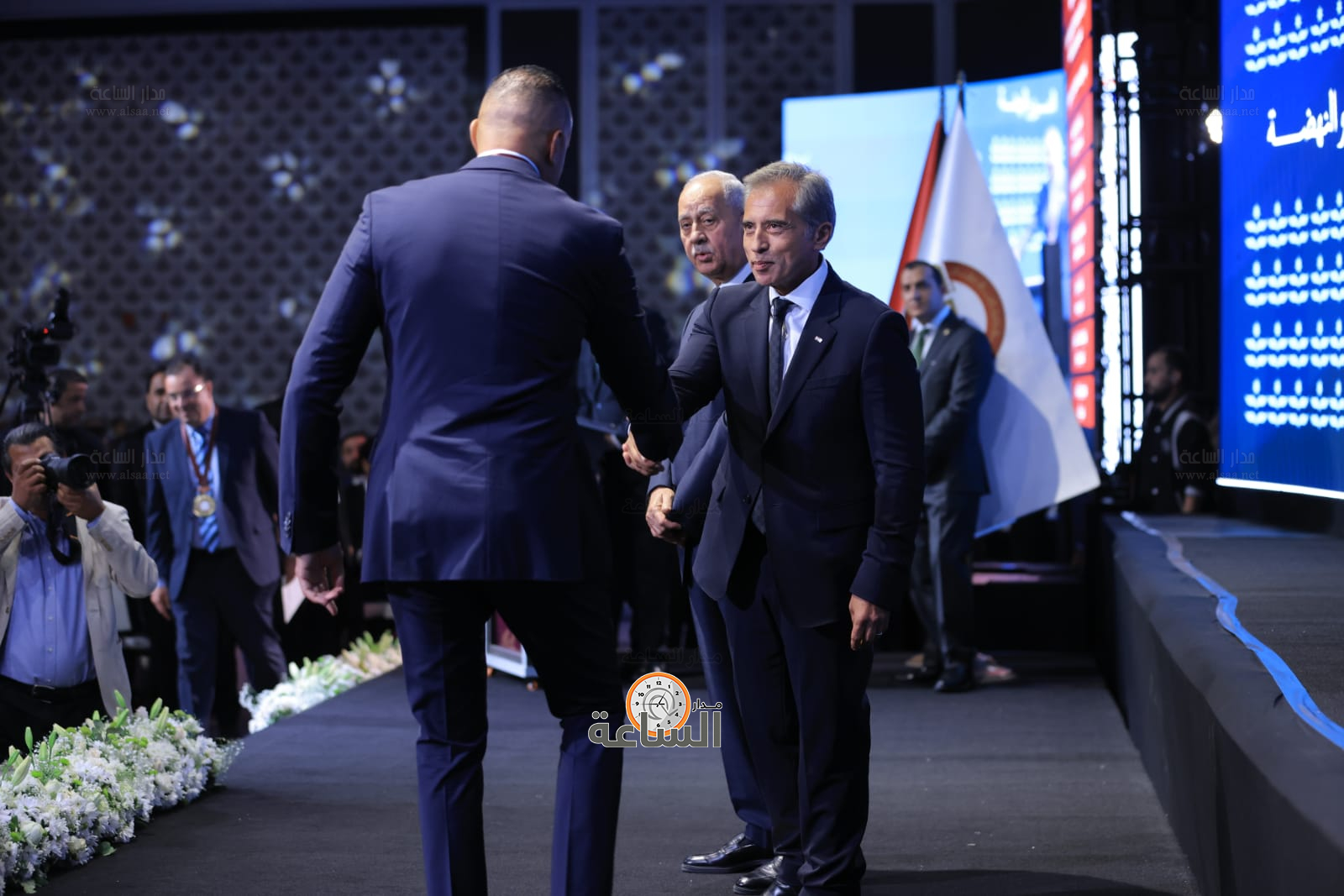 Madar Al-Saa Images 0.08615122343339543