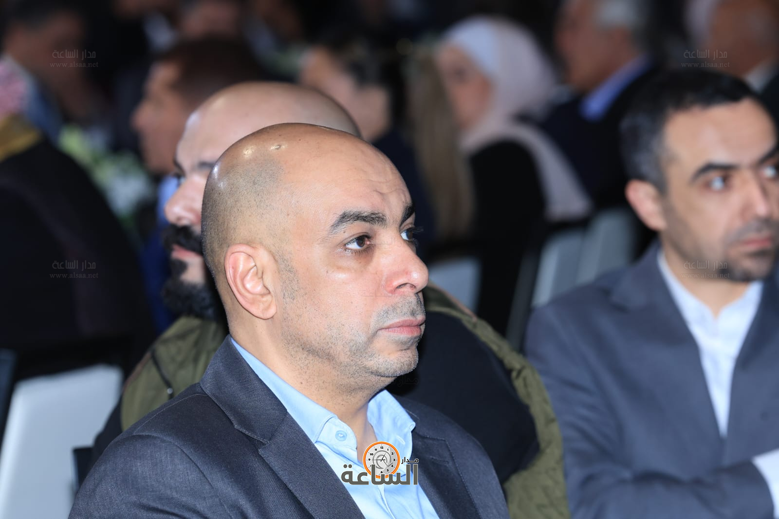 Madar Al-Saa Images 0.917598376728924